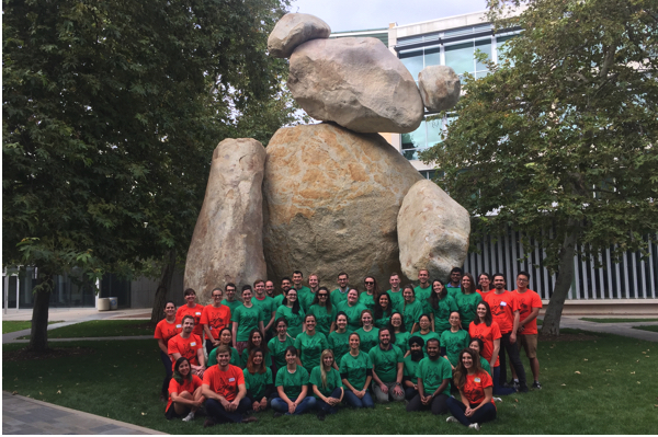 Attendees and organizers at the 2017 ComSciCon in San Diego